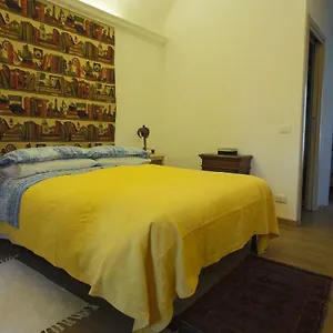 Two In Palazzo Malaspina , Plaisance Italie